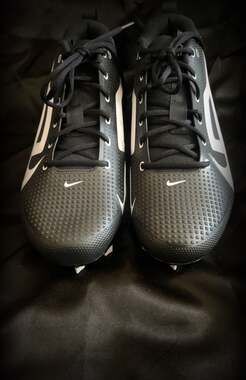 Nike Alpha Menace Pro 4 Black White Men's Football Cleats Size 15